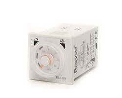 RZ1A2C06S-2 EMAS ZAMAN RÖLESİ 06 SN ANALOG 24V AC/DC - 1