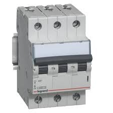 403340 LEGRAND 3X6A C TİPİ 4,5KA XS3 OTOMATİK SİGORTA 3245064033404