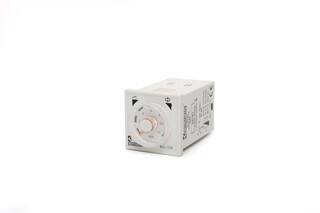 RZ1D1R-5 EMAS RZ1 SERİSİ 8 PİN'Lİ 230VAC 1CO 5A (REZİSTİF) 0,1SN-99,59SAAT DİJİTAL ZAMAN ELEKTRONİK RÖLE - 1