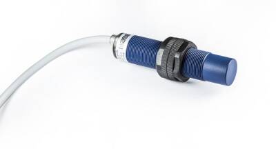 SCM18NP10C2 EMAS PLASTİK ÇIKIK NPN-NO 2-10MM 2M KABLOLU M18 KAPASİTİF SENSÖR - 1